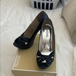 Michael Kors Black Knotted Peep Toe Heels